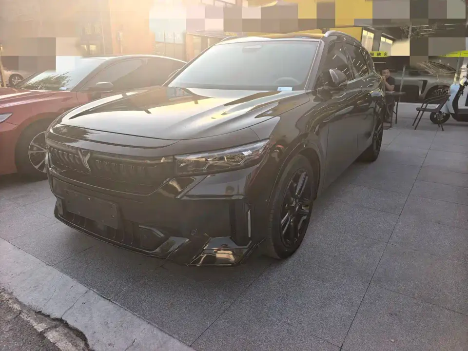 Voyah Auto VOYAH FREE 4WD Extended Range Edition 2024
