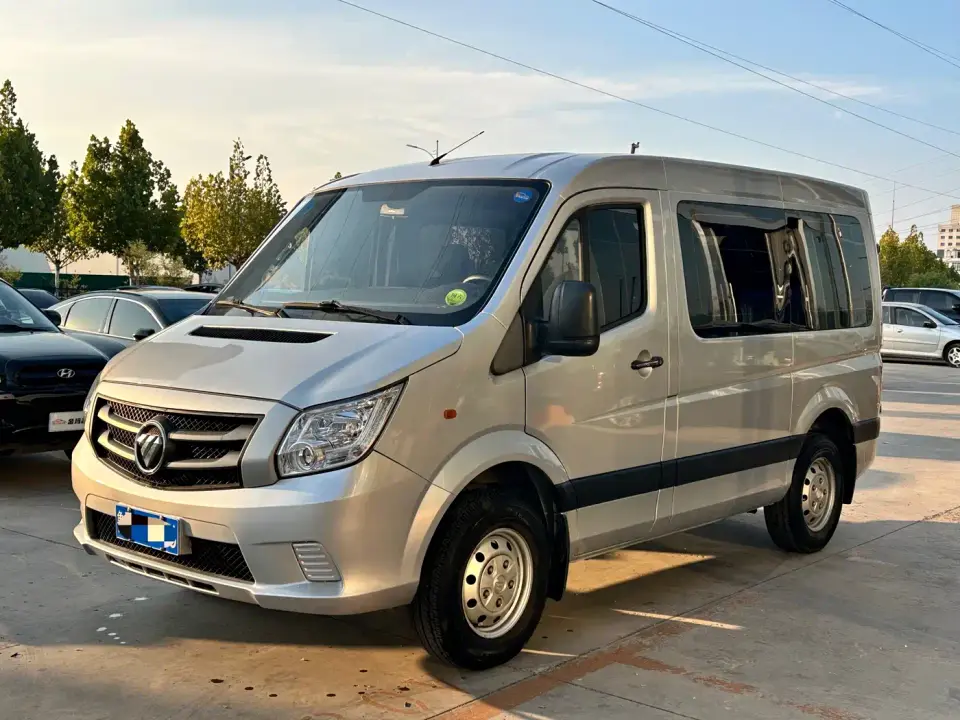Foton Tuyano Model 2.0T Multi-purpose Short Wheelbase Flat Roof 5/6-Seater China VI 4F20TC3 2022