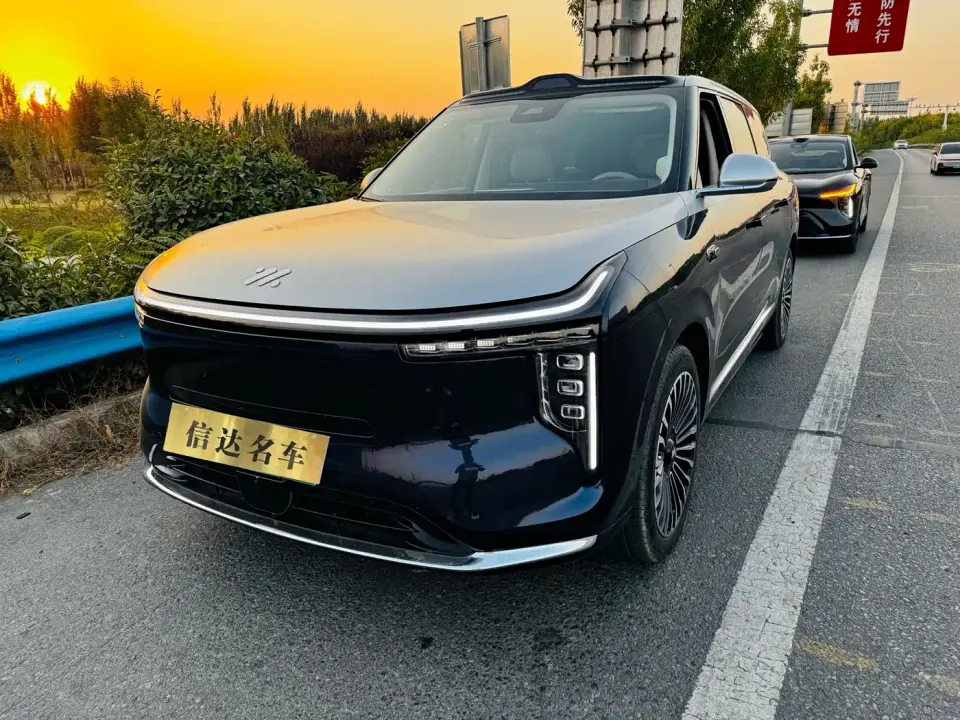 IM Motors IM LS9 Model 52kWh Base Version 2025
