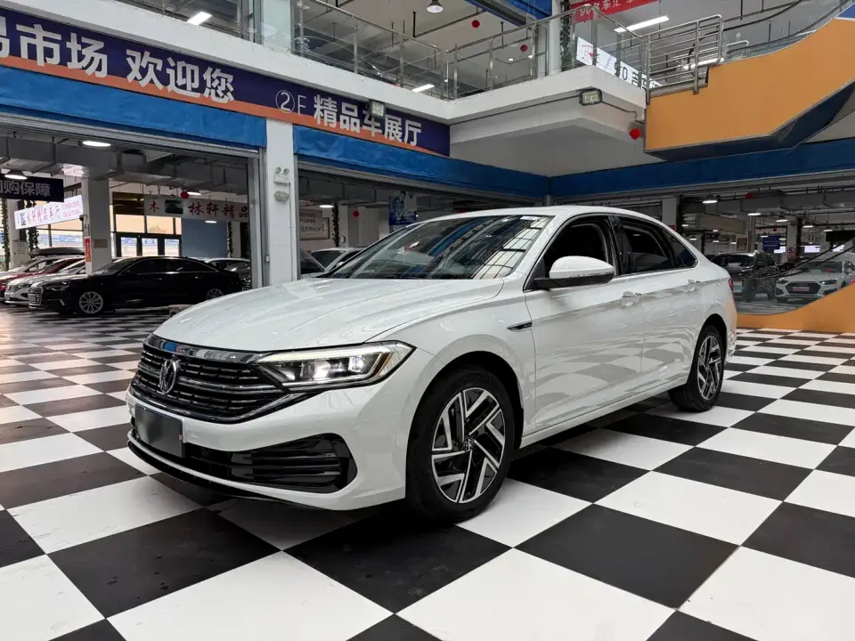 Volkswagen Sagitar Model Year 280TSI DSG Surpass Edition 2023
