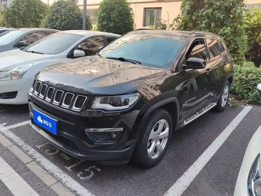 Jeep Compass 220T Automatic Leading Edition 2020