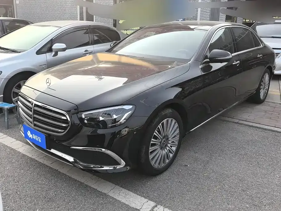 Mercedes-Benz E-Class Facelift E 300 L Luxury Style 2022