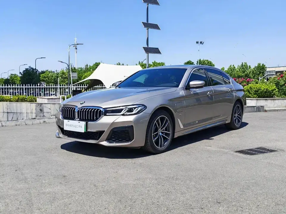 BMW 5 Series New Energy 535Le M Sport Package 2021