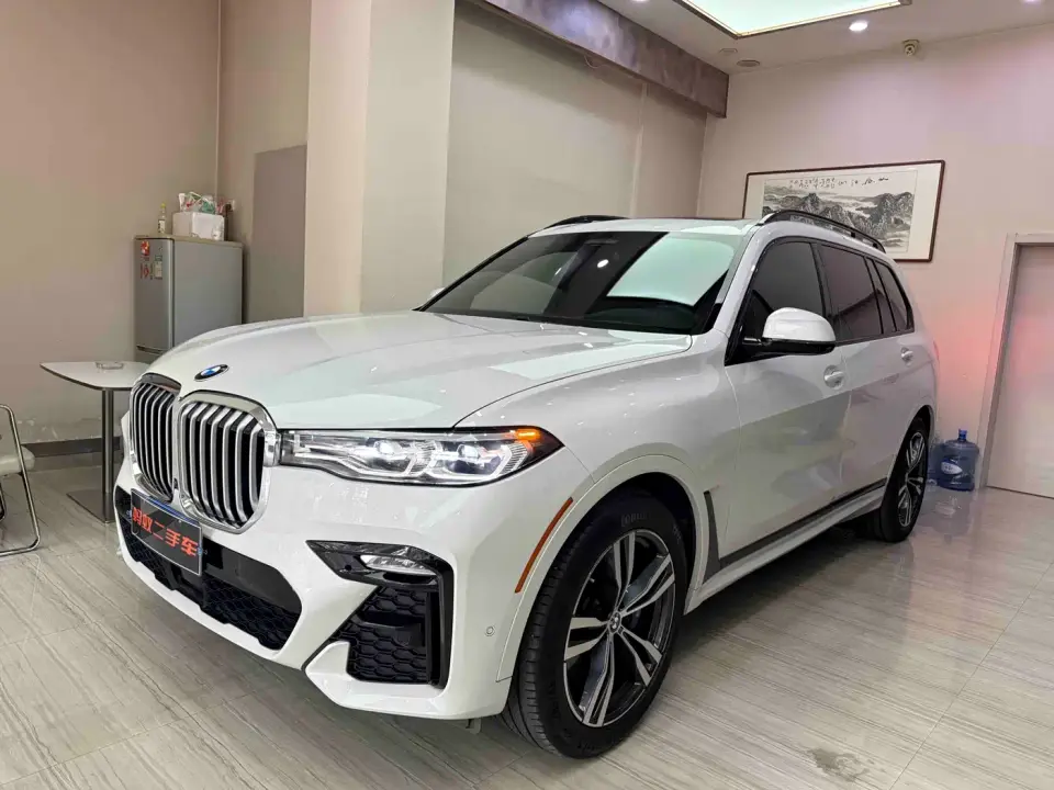 BMW X7 xDrive40i Premium M Sport Package 2020