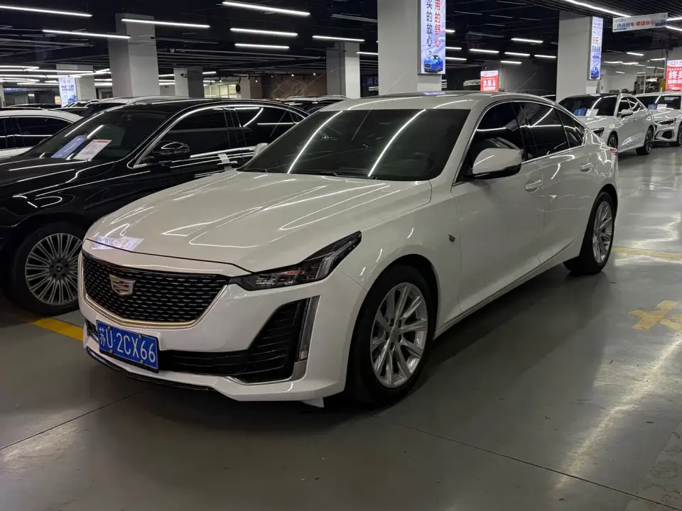 Cadillac CT5 28T Fashion Edition 2022