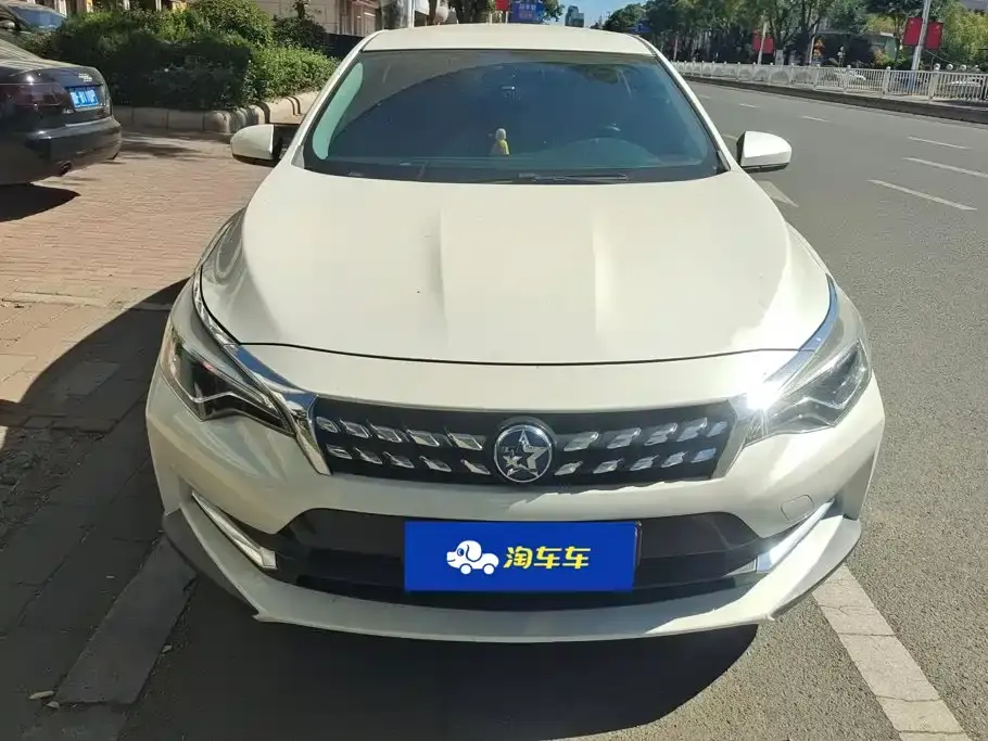 Venucia D60 100K Glory 1.6L Entry Manual Chen Shang Edition China VI 2019