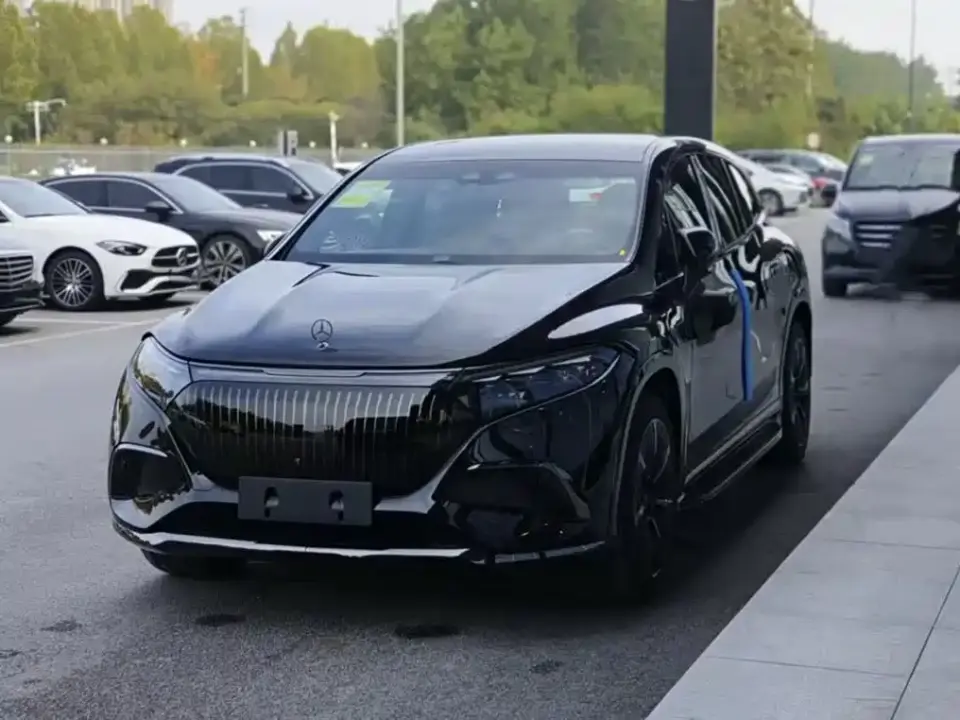 Mercedes-Benz Maybach EQS SUV EQS 680 Luxury Edition 2026