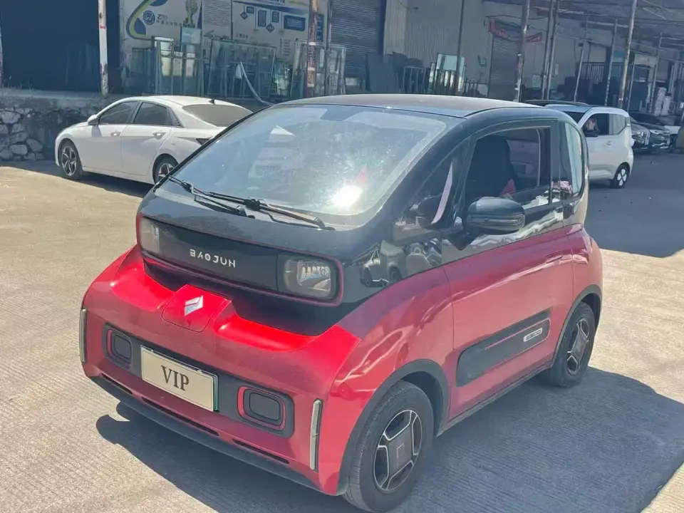 Baojun E300 Stellar Smart Travel Edition 2020