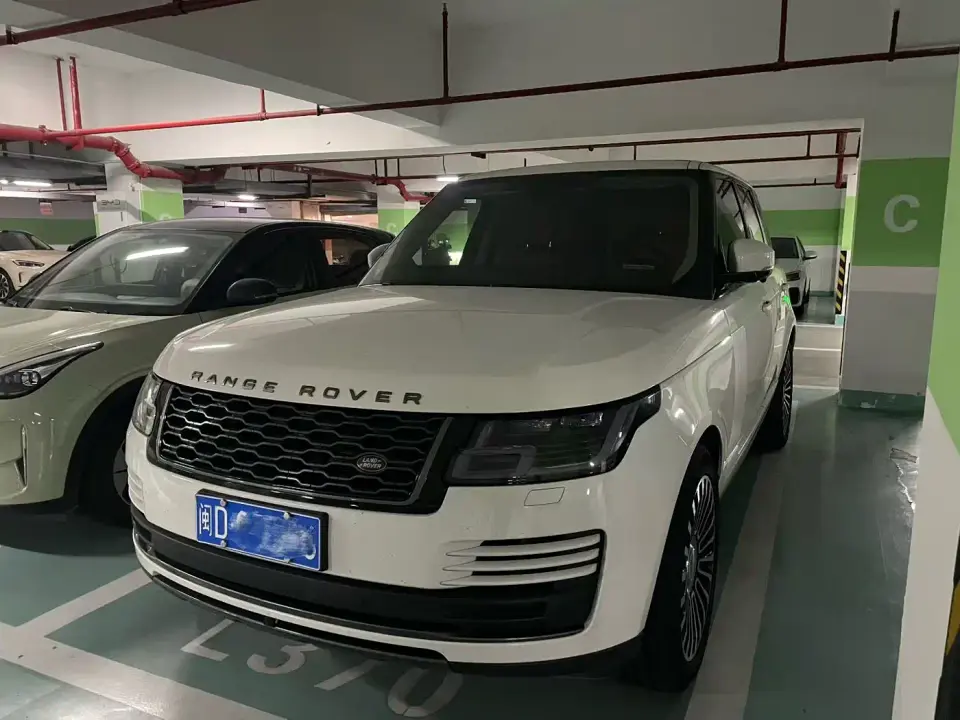 Land Rover Range Rover 3.0 L6 360PS Golden Age Edition 2022