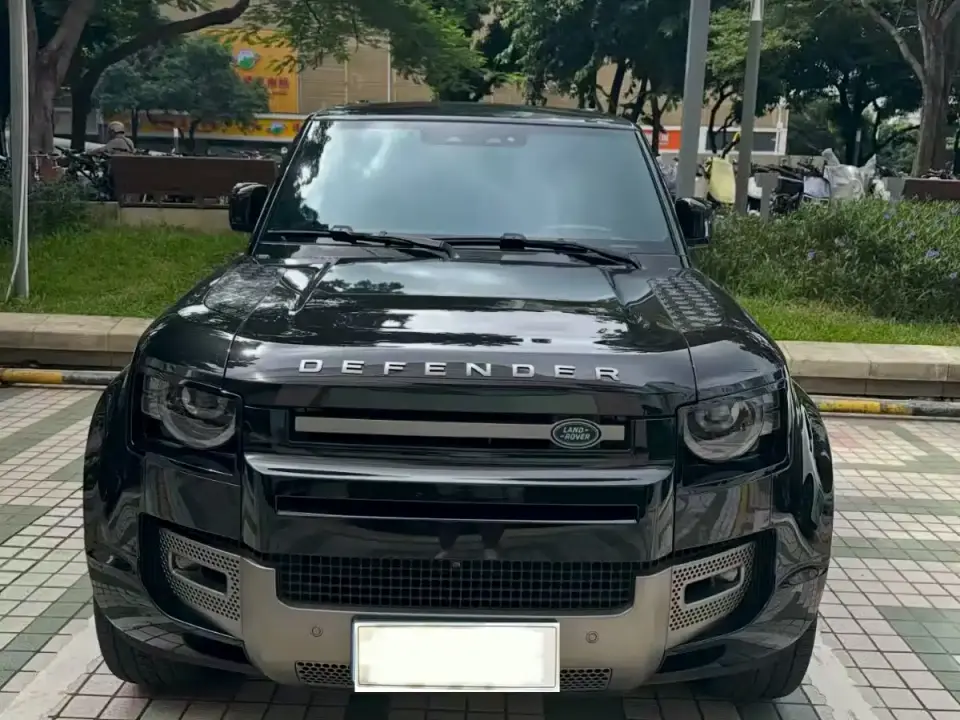 Land Rover Defender 110 P400 X-DYNAMIC HSE 2021