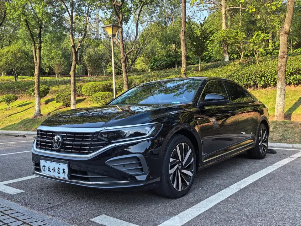 Volkswagen Passat 330TSI Elite Edition 2024