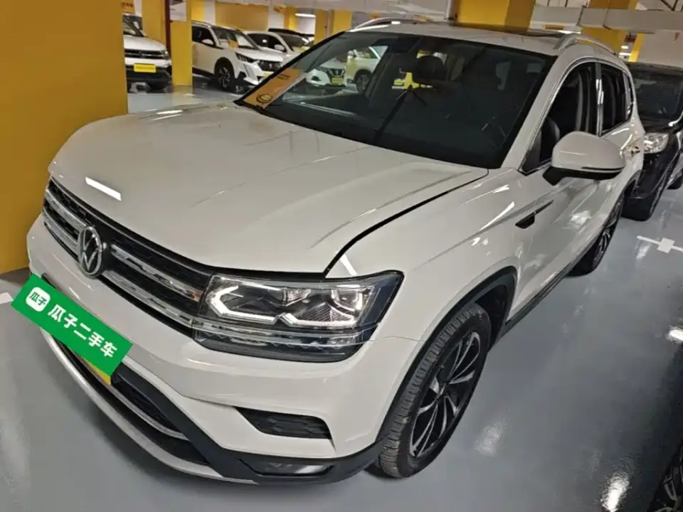 Volkswagen Tharu 330TSI 4WD Luxury Plus 2022