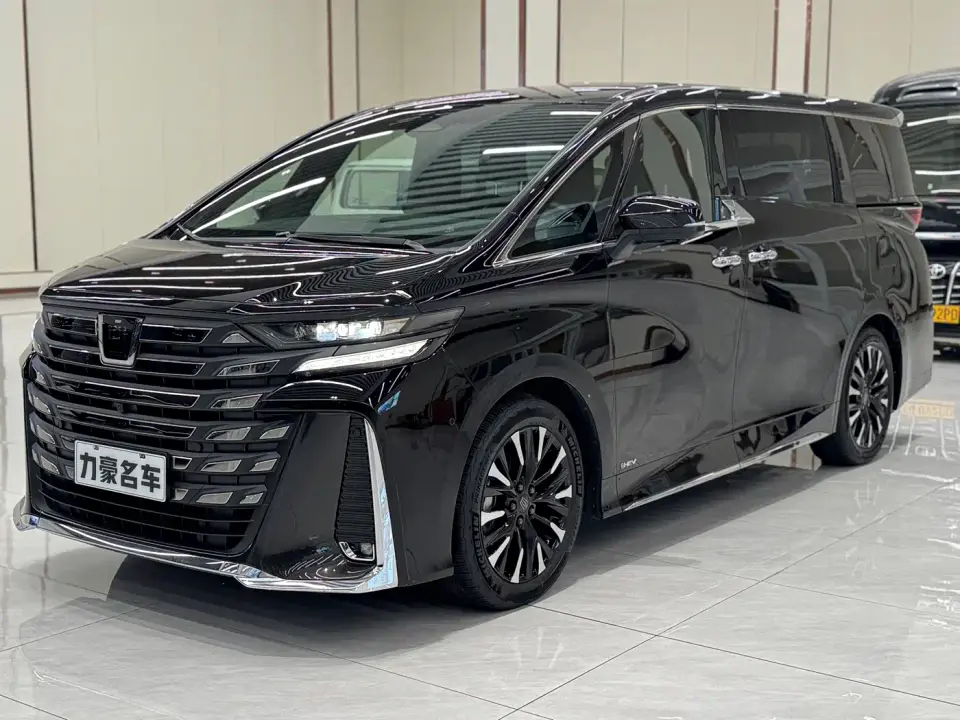 Toyota Vellfire Crown Hybrid 2.5L Premium Edition 2025