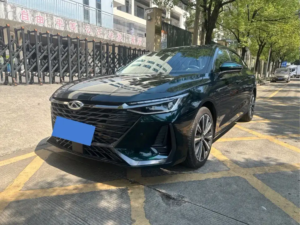 Chery Arrizo 8 High-Performance 2.0T DCT Royal 2024