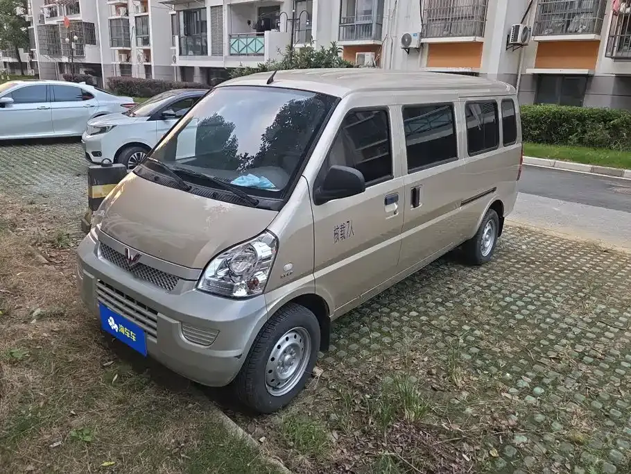Wuling Motors Wuling Rongguang 1.5L Extended Standard AC Version L3C 2024
