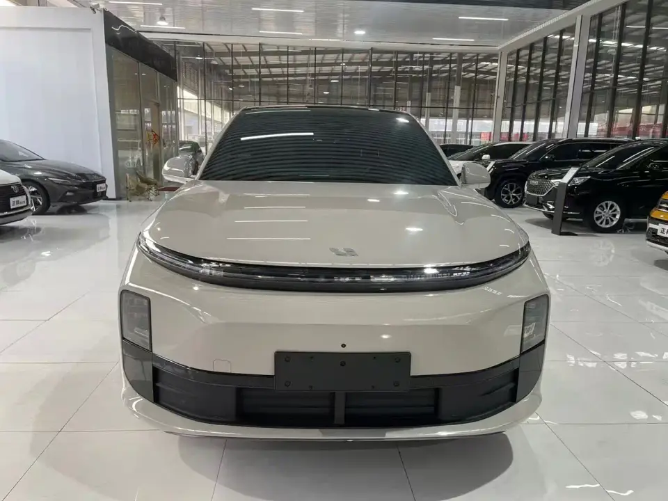 Li Auto L6 Pro 2024