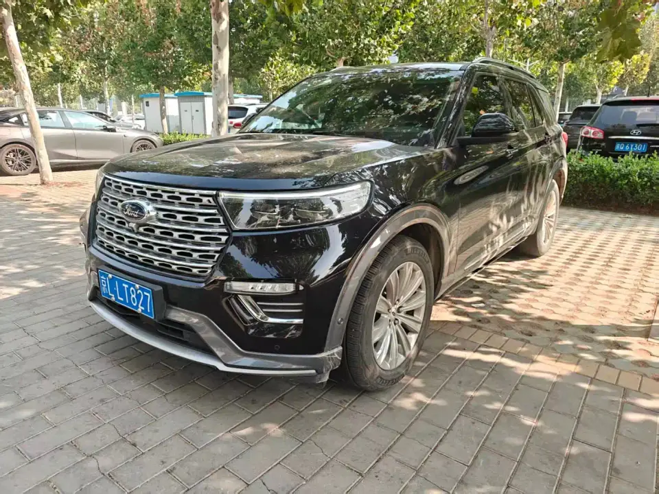 Ford Explorer EcoBoost 285 AWD Titanium Edition 7-Seater 2021