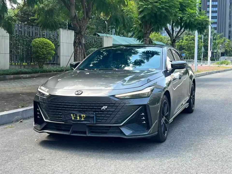 Changan UNI-V 1.5T Luxury Edition 2024
