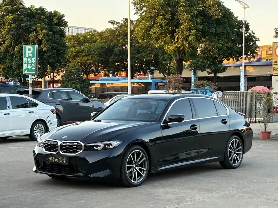 BMW 3 Series 325Li M Sport Package 2023