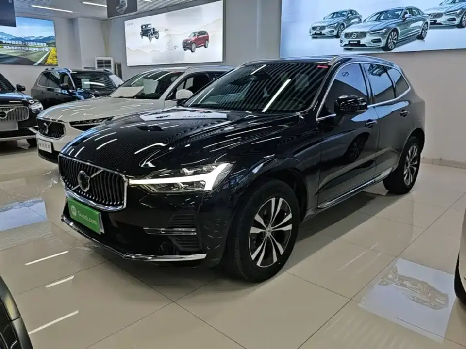 Volvo XC60 B5 AWD Smart Luxury Edition 2023