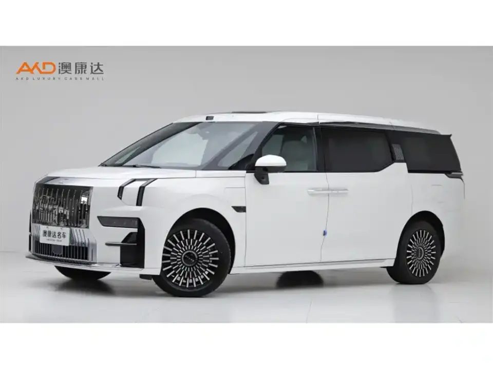 Zeekr 009 6-seat Executive AWD 108kWh 2025