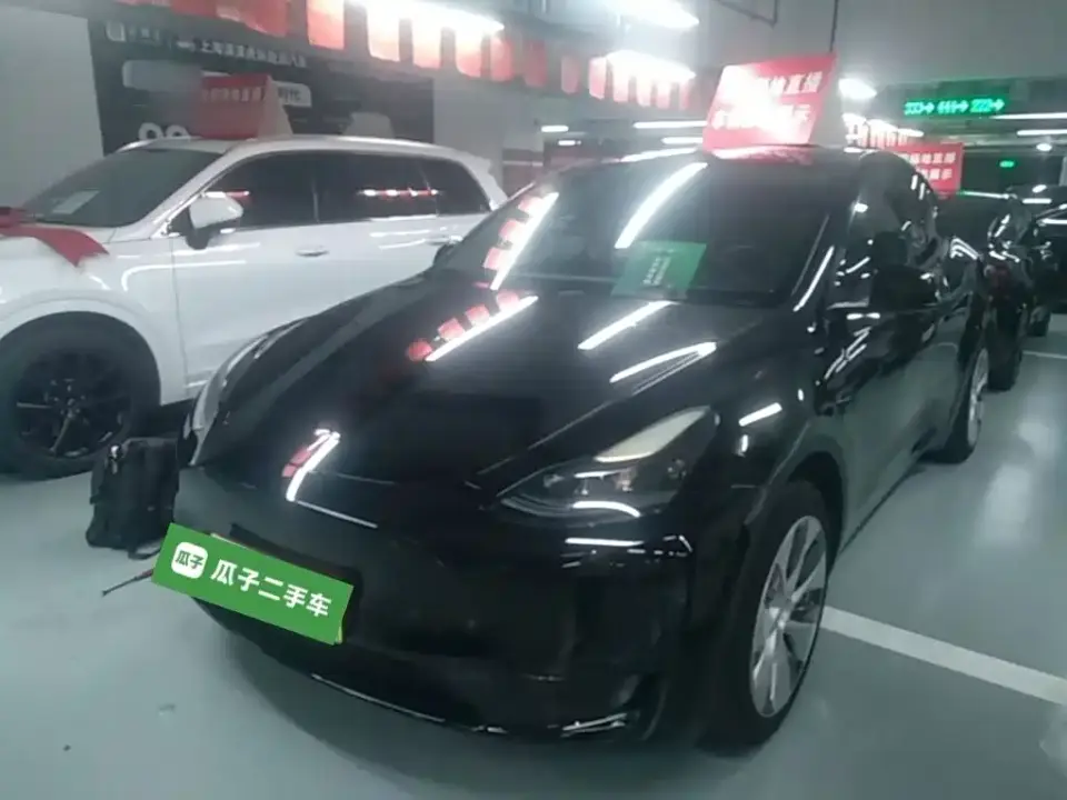 Tesla Model Y Facelift Rear-Wheel Drive Version 2023