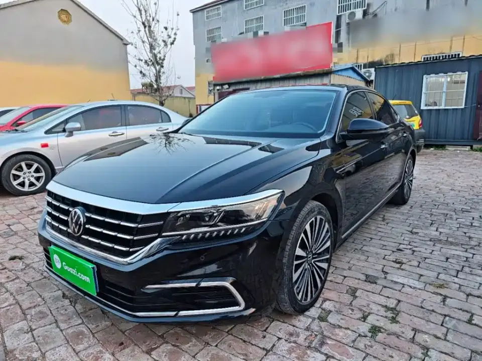 Volkswagen Passat Model 330TSI Luxury Edition 2021