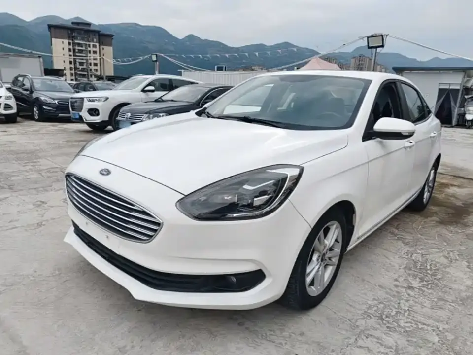 Ford Escort Facelift 1.5L Auto Comfort Edition China VI 2020