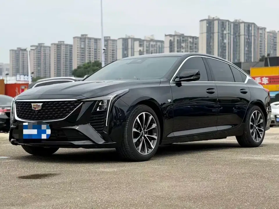 Cadillac CT5 Model 28T Urban Sport Edition 2025