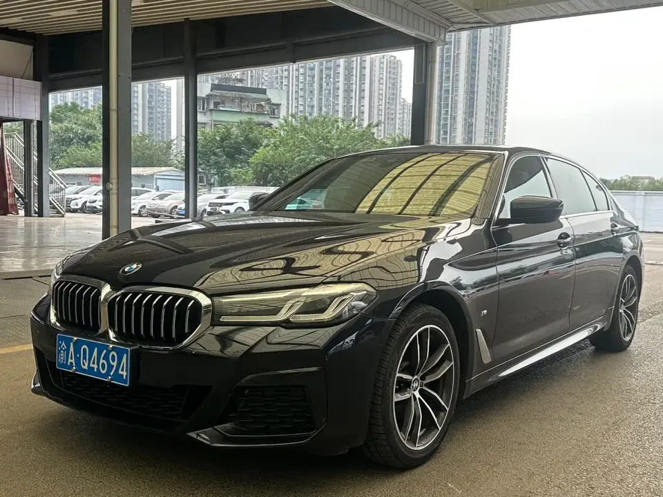 BMW 5 Series 525Li M Sport Package 2022