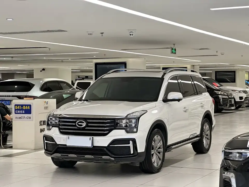 GAC Trumpchi GS8 Model 390T FWD Luxury Smart Connect (7-seater) 2020