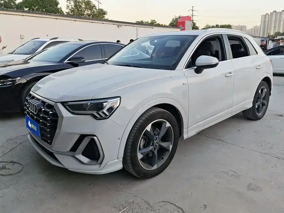 Audi Q3 35 TFSI Fashion Sport 2021