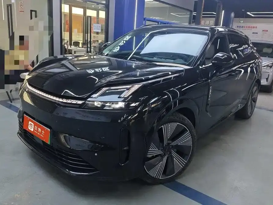 Lynk & Co 08 EM-P 245km Ultra Long Range Halo 2024