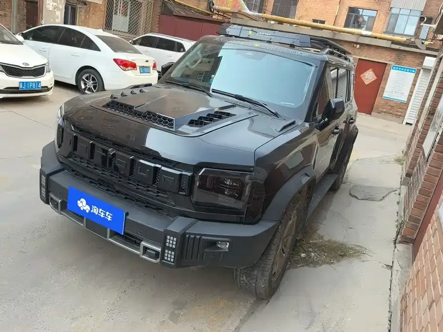 Jetour Traveler 2.0T 4WD Cross PRO Entertainment Edition 2025