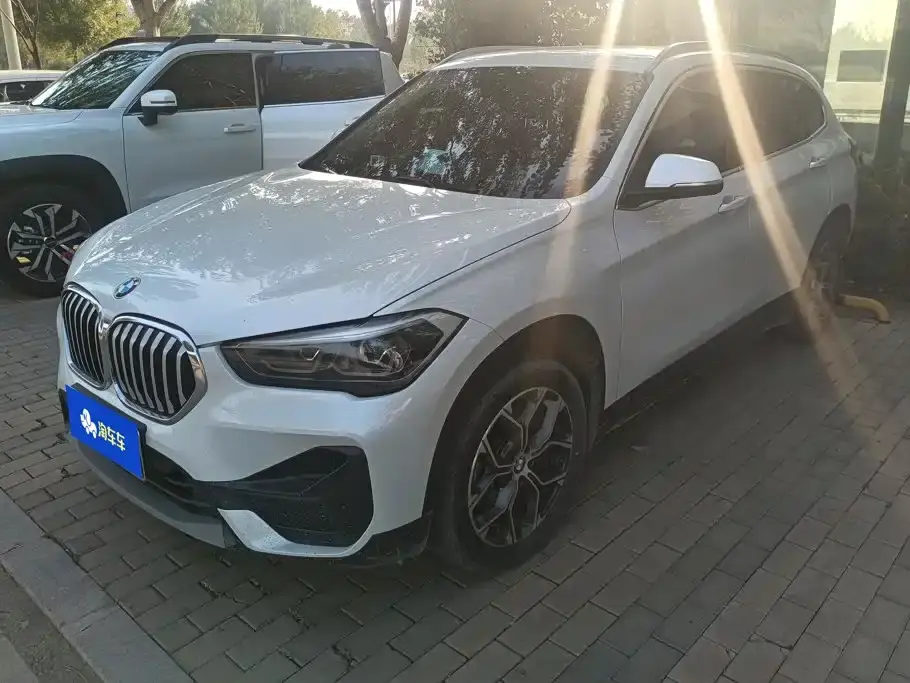 BMW X1 sDrive25Li Leading 2020