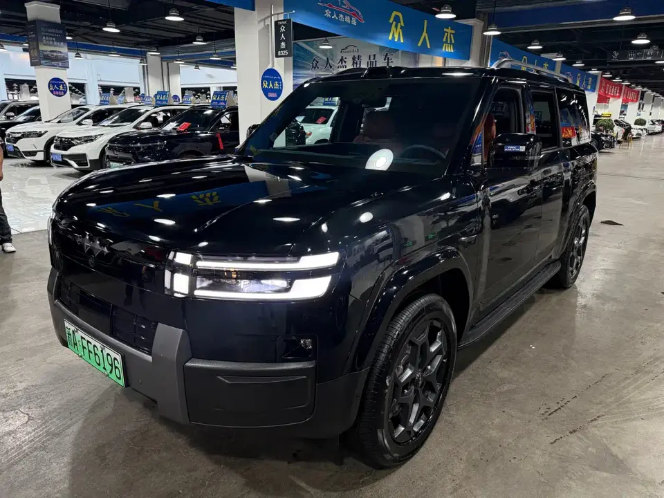 Fangchengbao Titanium 7 AWD Base Model 2026