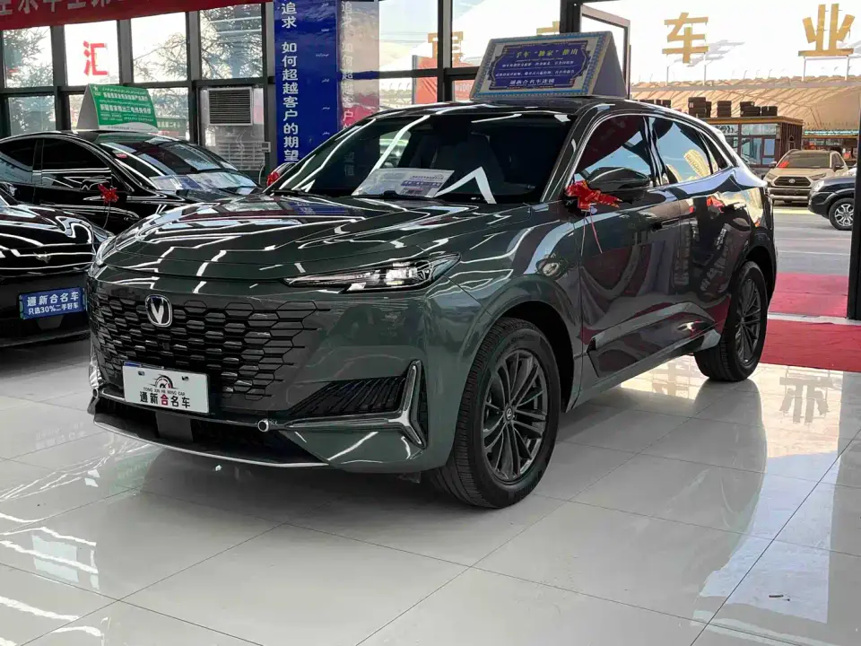 Changan UNI-K 2.0T FWD Premium 2024