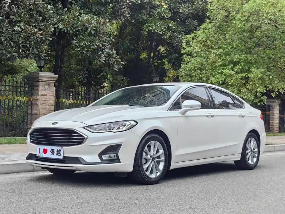 Ford Mondeo EcoBoost 180 Fashion 2021