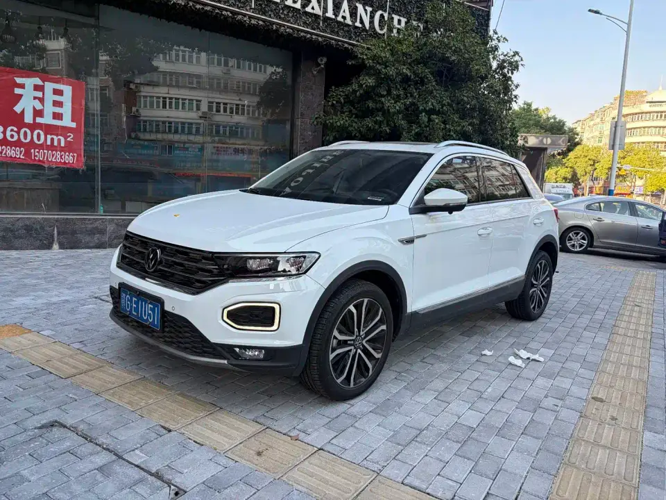 Volkswagen T-ROC 280TSI DSG 2WD Comfort PLUS 2023