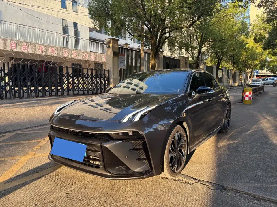 Lynk & Co 03 1.5TD DCT Champion Edition Plus 2025