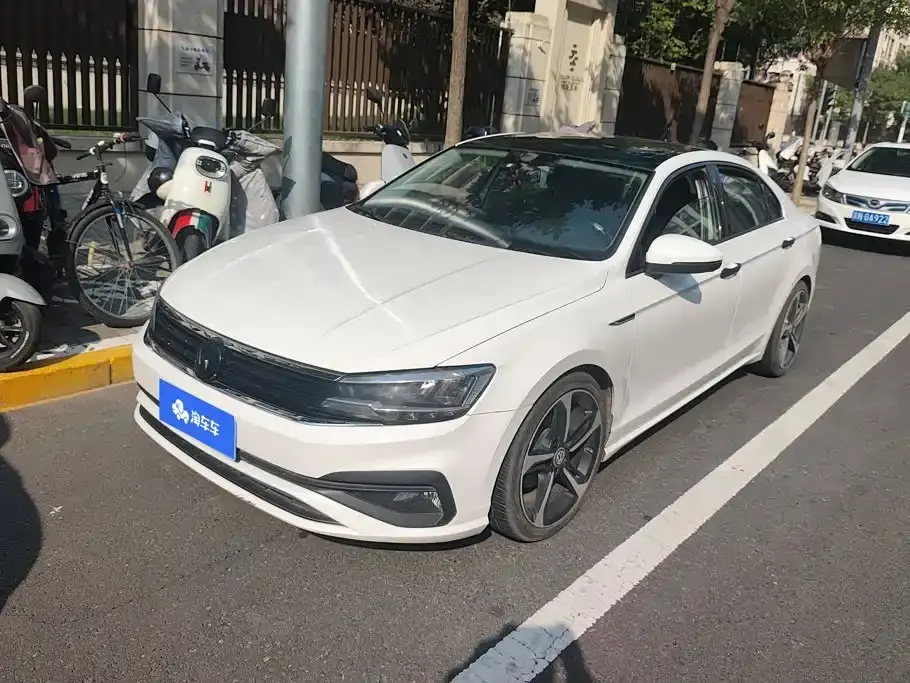 Volkswagen Lamando 230TSI DSG Trend Edition China V 2019