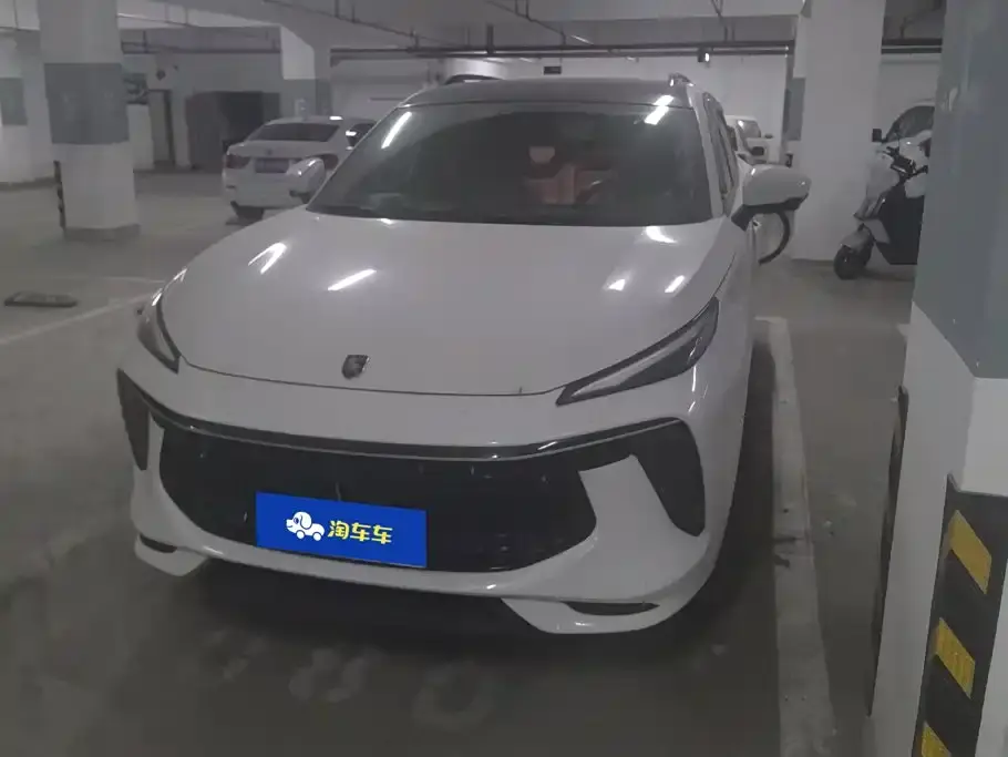 Dongfeng Fengxing Fengxing T5 EVO 1.5TD DCT Starlight Edition 2021