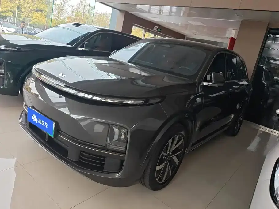 Li Auto Li L8 Pro 2023