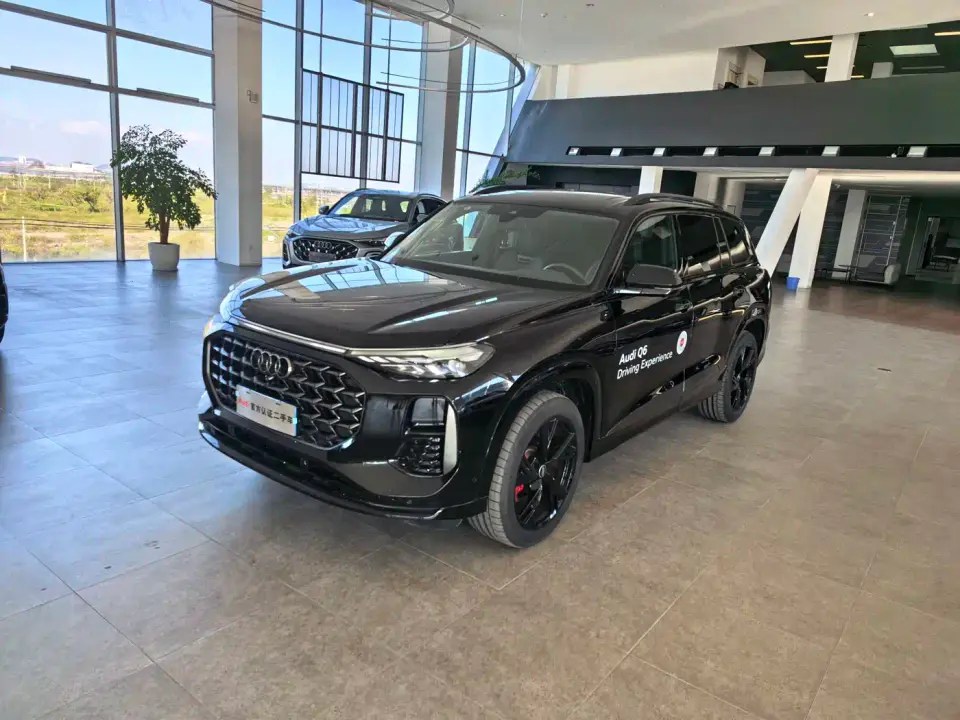 Audi Q6 45 TFSI quattro Dark Warrior Edition Feiqi Package 6-Seater 2025