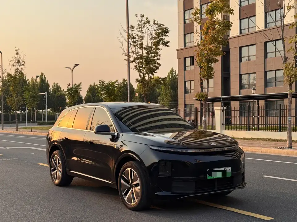 Li Auto L6 Pro 2024