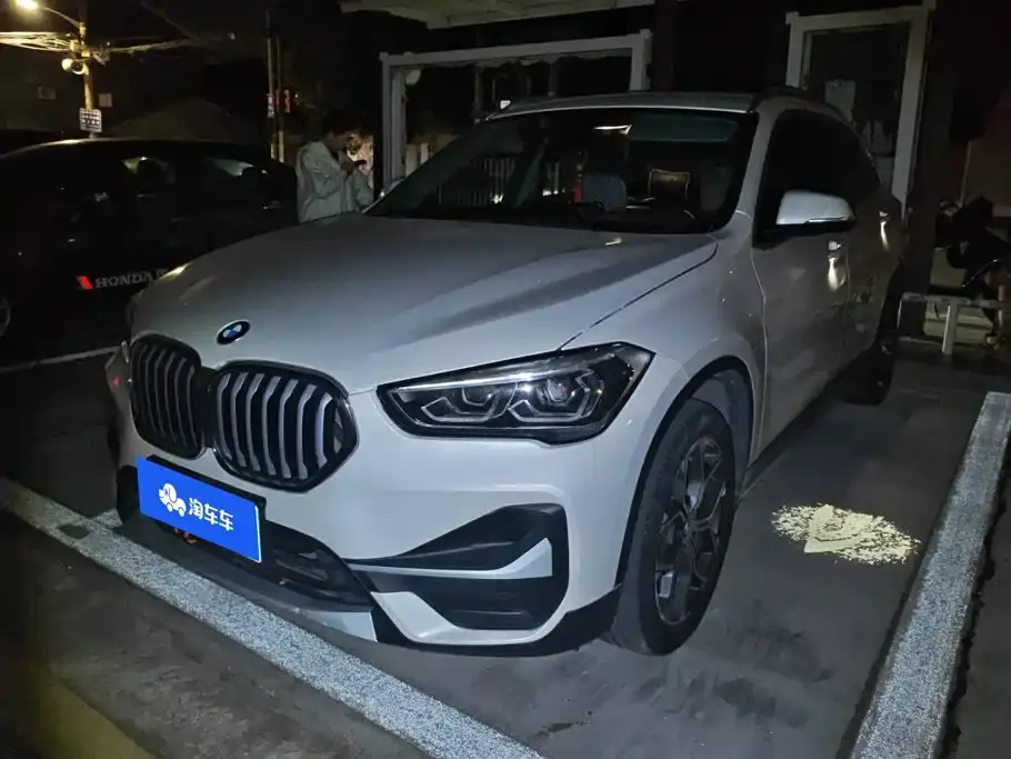 BMW X1 sDrive20Li Premium Edition 2020