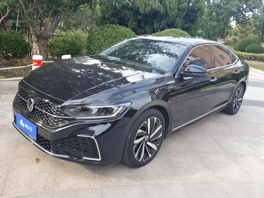 Volkswagen Passat 330TSI Elite Edition 2022