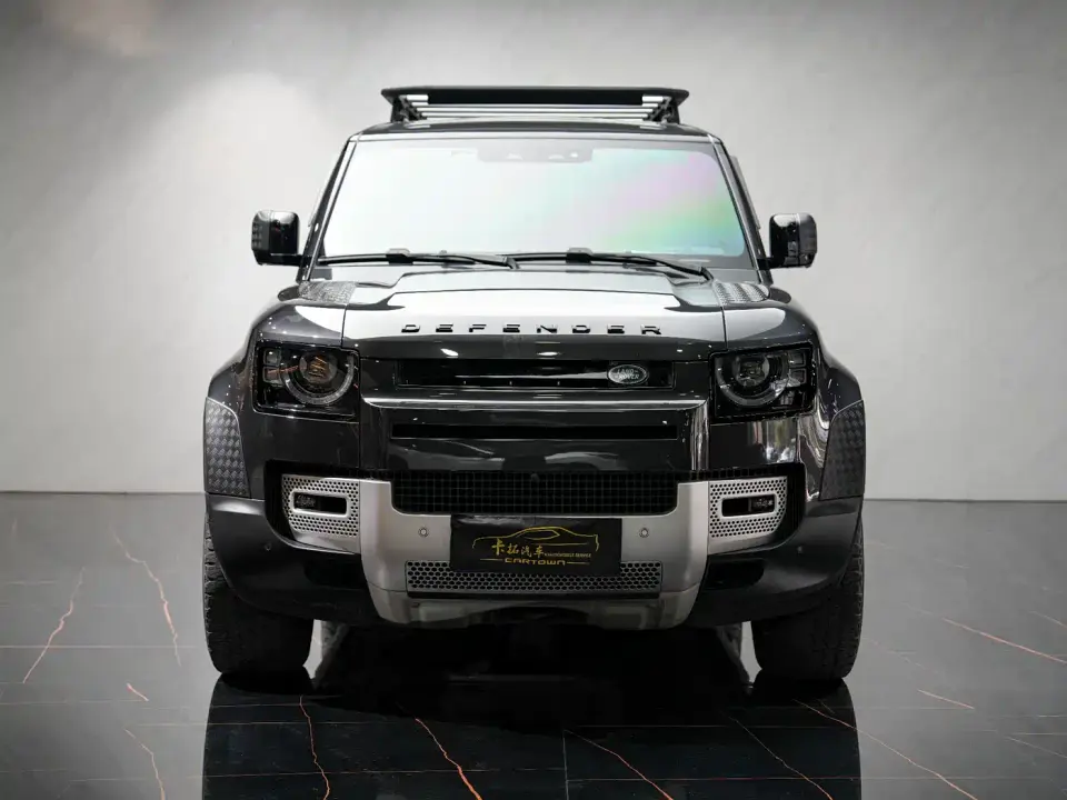 Land Rover Defender Model 110 3.0T P400 Dark Special Edition 2023