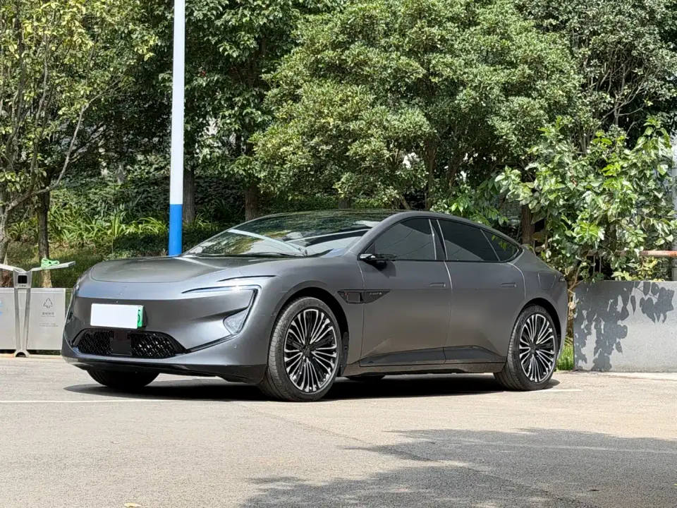 Avatr 12 Facelift Ultra Range Extender 2025