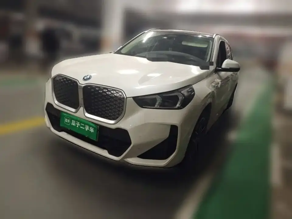 BMW iX1 eDrive25L M Sport Package 2024